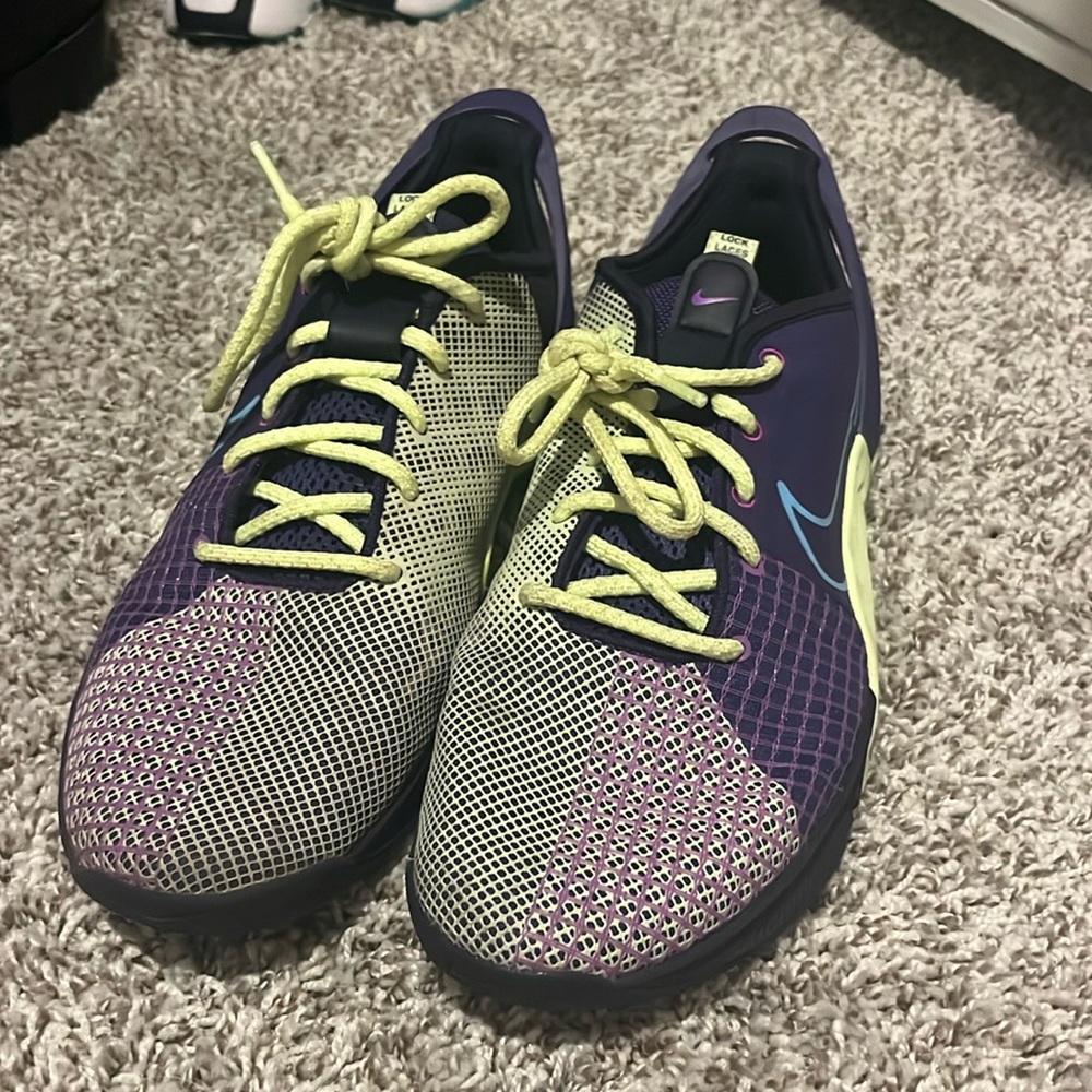Nike Metcon Shoes 11.5 Purple/Neon Yellow